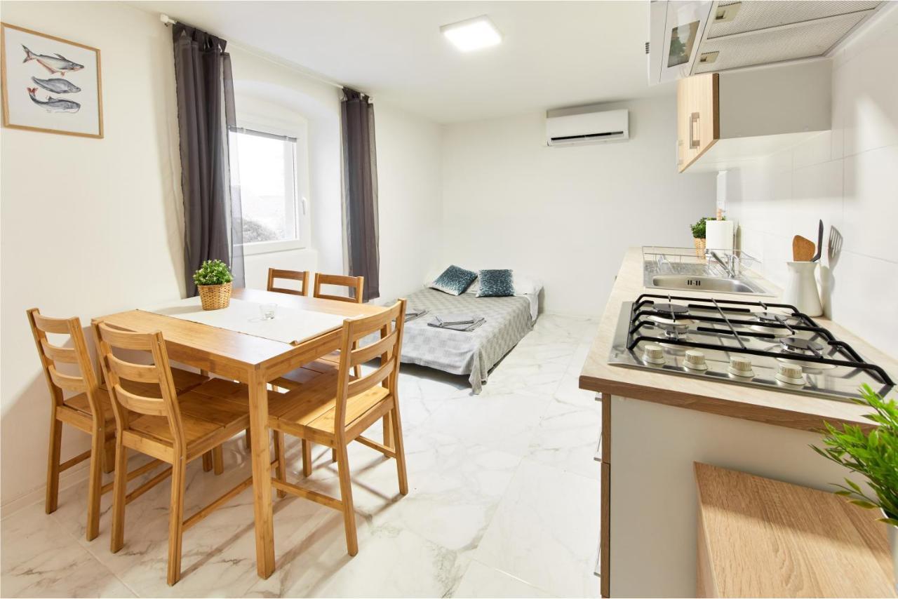Kuca Nerezinka Apartment Нерезине Екстериор снимка