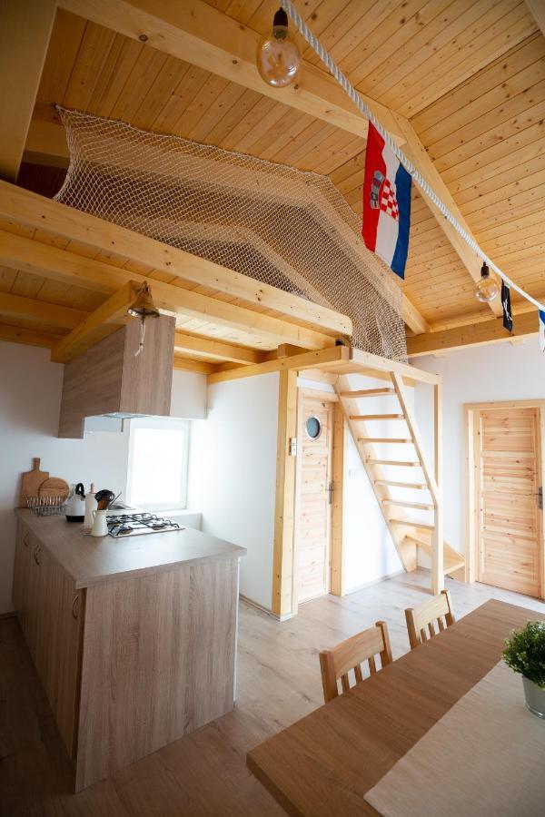 Kuca Nerezinka Apartment Нерезине Екстериор снимка