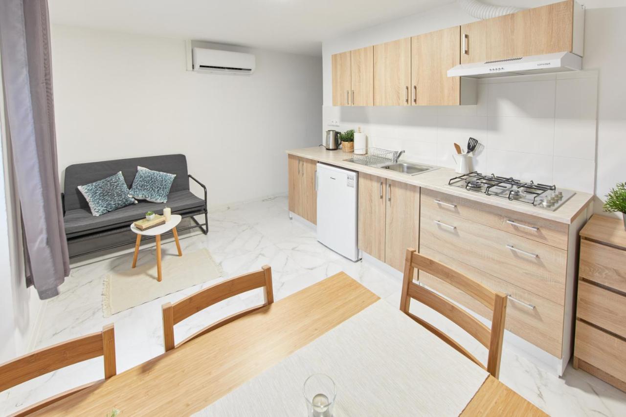 Kuca Nerezinka Apartment Нерезине Екстериор снимка